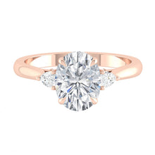Load image into Gallery viewer, Lucce Sophia Oval Moissanite