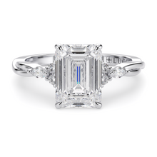 Load image into Gallery viewer, LUCCE ALESSA™ Emerald Diamond