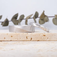 Load image into Gallery viewer, Lucce Arcus Brushed