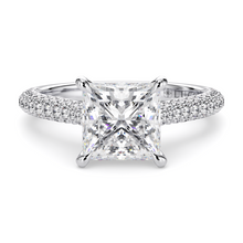 Load image into Gallery viewer, Lucce Azalea Luxe Princess Diamond