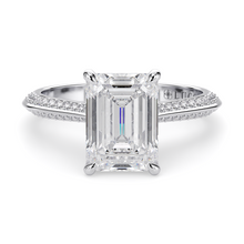 Load image into Gallery viewer, LUCCE ECUADORIAN™ Pavé Emerald Diamond