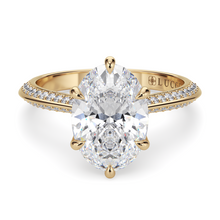 Load image into Gallery viewer, LUCCE ECUADORIAN™ Pavé Oval Diamond