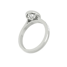 Load image into Gallery viewer, Lucce Carla Channel Oval Moissanite