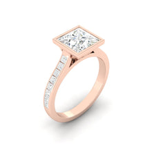 Load image into Gallery viewer, Lucce Carla Channel Princess Moissanite