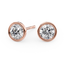 Load image into Gallery viewer, Lucce Carla 6-Prong Earrings Round Diamond