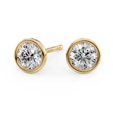 Load image into Gallery viewer, Lucce Carla 6-Prong Earrings Round Diamond