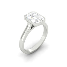 Load image into Gallery viewer, Lucce Carla Emerald Moissanite
