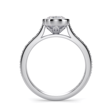 Load image into Gallery viewer, Lucce Carla Pavé Pear Moissanite