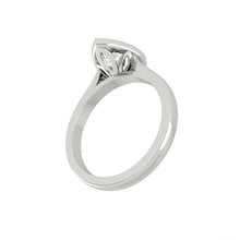 Load image into Gallery viewer, Lucce Carla Pear Moissanite