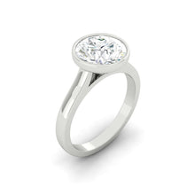 Load image into Gallery viewer, Lucce Carla Round Moissanite