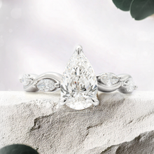 Load image into Gallery viewer, Lucce Constance Petal Pear Lab Diamond 1.55ct D VVS2 Ex IGI Platinum