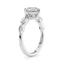 Load image into Gallery viewer, Lucce Constance Viello Round Diamond