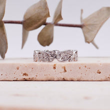 Load image into Gallery viewer, Lucce Christine Band 0.23CTW SUPERNOVA Moissanite 14K White Gold