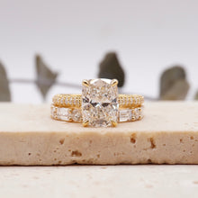 Load image into Gallery viewer, Lucce Della Diamond