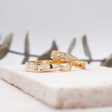 Load image into Gallery viewer, Lucce Esso Polished