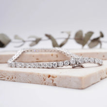 Load image into Gallery viewer, Lucce Diana Bracelet Diamond