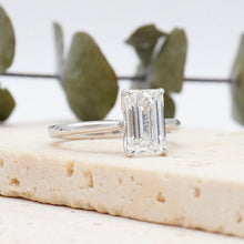 Load image into Gallery viewer, Emerald Diamond Engagement Ring with Cathedral Solitaire Gold Platinum band Philippines