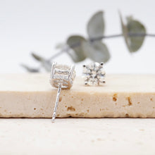 Load image into Gallery viewer, Kaela Earrings Round Moissanite