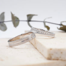 Load image into Gallery viewer, Lucce Ezra Diamond