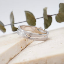 Load image into Gallery viewer, Lucce Rimo Polished