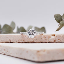 Load image into Gallery viewer, Lucce Sophia Pavé Trio Round Moissanite