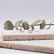 Load image into Gallery viewer, Lucce Jasmine Earrings Round Diamond