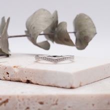 Load image into Gallery viewer, Lucce Ava