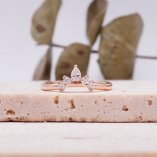 Load image into Gallery viewer, Rea Moissanite