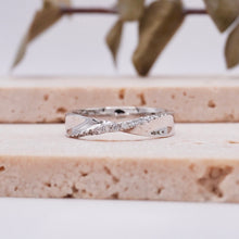 Load image into Gallery viewer, Adiel Moissanite