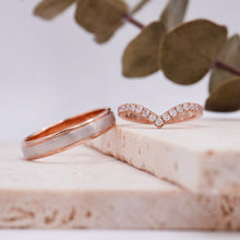 Load image into Gallery viewer, Lucce Leia Pavé Diamond