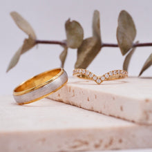 Load image into Gallery viewer, Lucce Leia Pavé Diamond