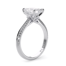 Load image into Gallery viewer, LUCCE ECUADORIAN™ Pavé Radiant Diamond