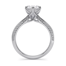 Load image into Gallery viewer, LUCCE ECUADORIAN™ Pavé Oval Diamond