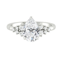 Load image into Gallery viewer, Lucce Ellia Pear Moissanite