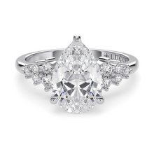 Load image into Gallery viewer, Lucce Ellia Pear Diamond