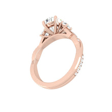 Load image into Gallery viewer, Lucce Fiore Trio Oval Moissanite