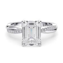 Load image into Gallery viewer, Lucce Fiore Emerald Moissanite