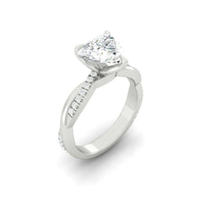Load image into Gallery viewer, Lucce Fiore Heart Moissanite