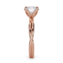 Load image into Gallery viewer, Lucce Fiore Solitaire Round Diamond
