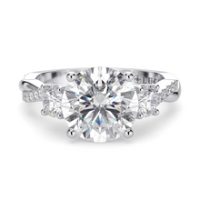 Load image into Gallery viewer, Lucce Fiore Trio Round Diamond
