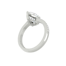 Load image into Gallery viewer, Lucce Kaela Pear Moissanite