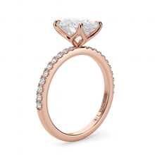 Load image into Gallery viewer, Lucce Lucia Pavé Oval Diamond
