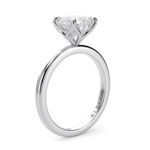 Load image into Gallery viewer, Lucce Lucia 4-Prong Round Diamond
