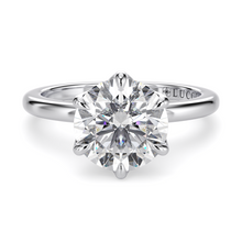 Load image into Gallery viewer, Lucce Lucia 6-Prong Round Moissanite