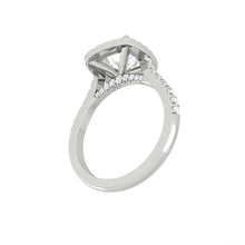 Load image into Gallery viewer, Lucce Montevalle Cushion Moissanite