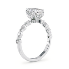 Load image into Gallery viewer, Lucce Paula Marquise Diamond