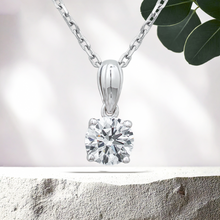 Load image into Gallery viewer, Lucce Kaela Necklace Round Diamond