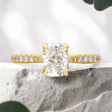 Load image into Gallery viewer, Lucce Azalea Pavé Cushion Diamond