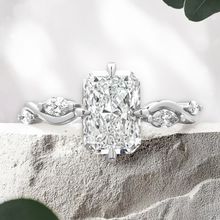 Load image into Gallery viewer, Lucce Constance Viello Radiant Lab Diamond 2.00CT E VVS2 Ex IGI Platinum