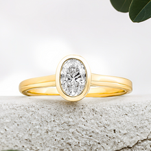 Load image into Gallery viewer, Lucce Carla Oval Lab Diamond 0.57ct D VVS2 IGI 14K Yellow Gold